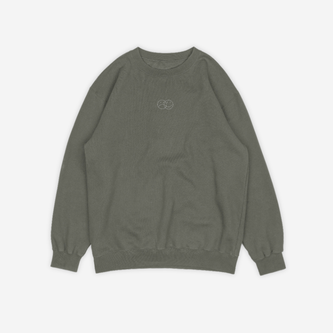 THIS MOMENT' moss crewneck