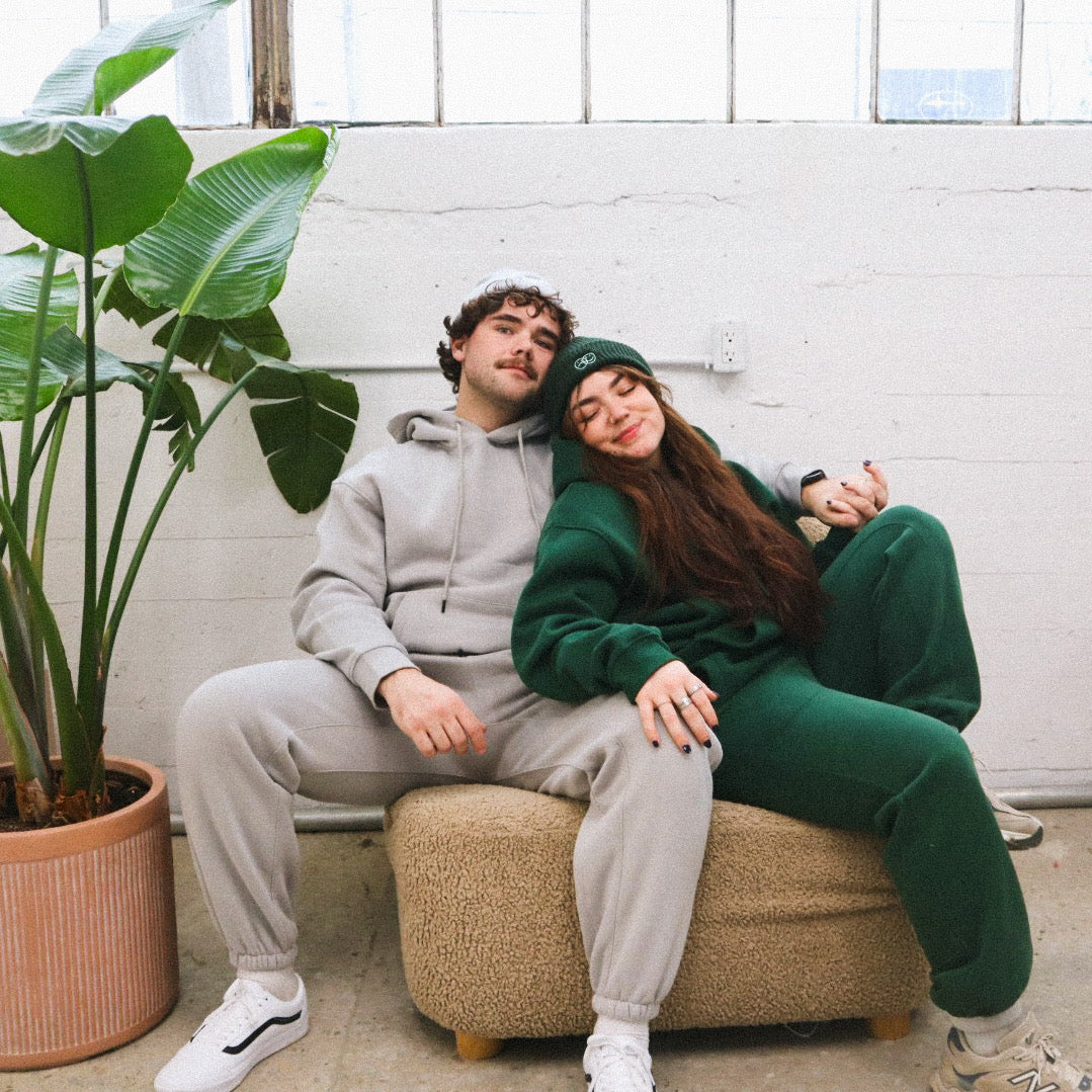 BASIC 'REINVENT' stone hoodie