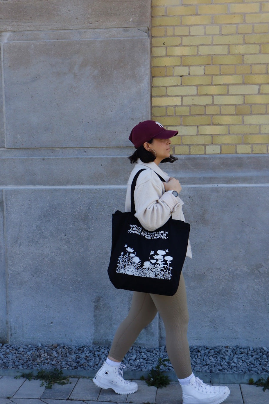 "THIS CHAPTER" tote in black