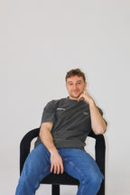 'THE BECOMING' TEE IN ACID GREY