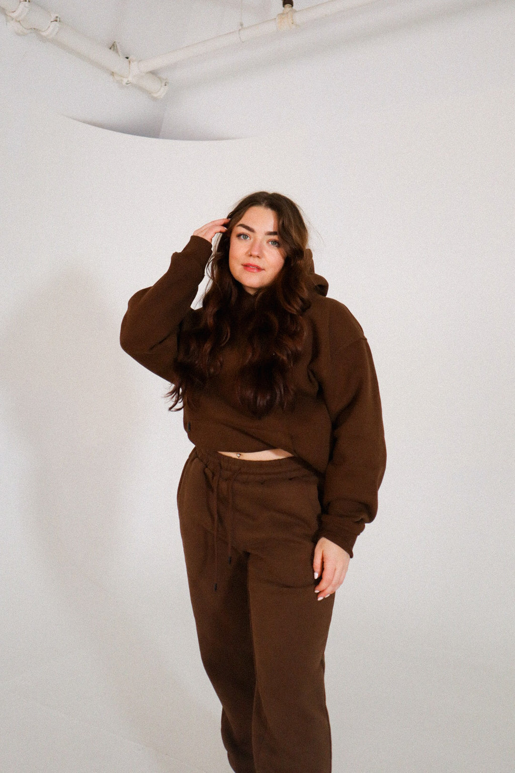 'REINVENT' HOODIE IN CHOCOLATE