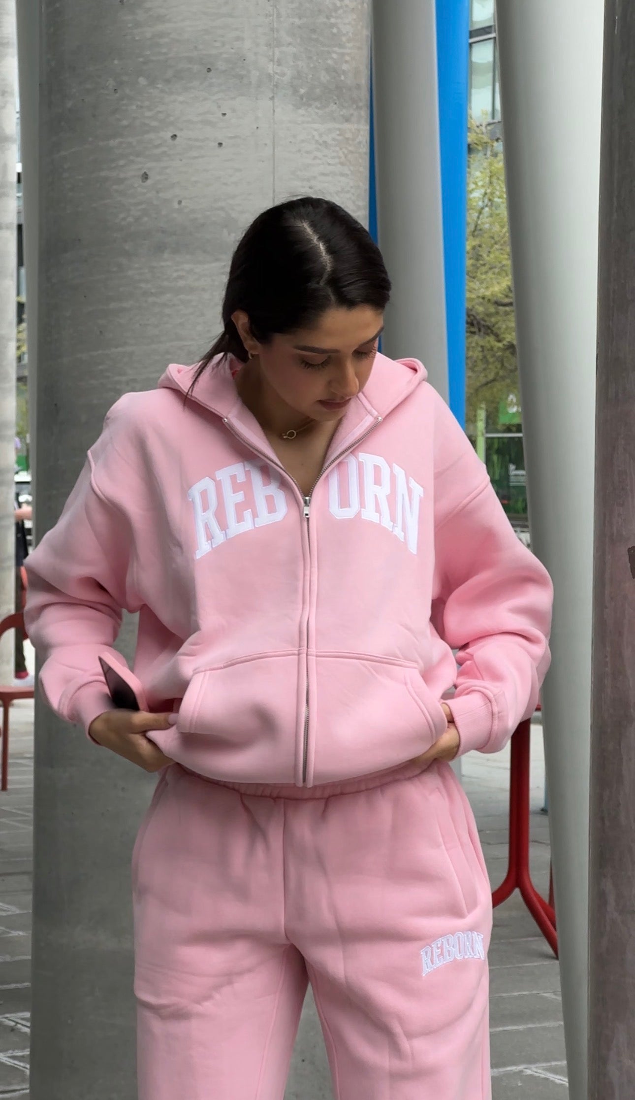 VARSITY SWEATS IN COTTON CANDY
