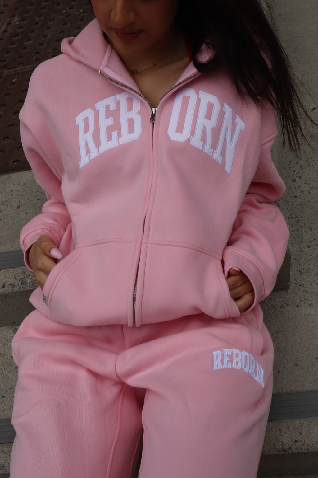 VARSITY SWEATS IN COTTON CANDY